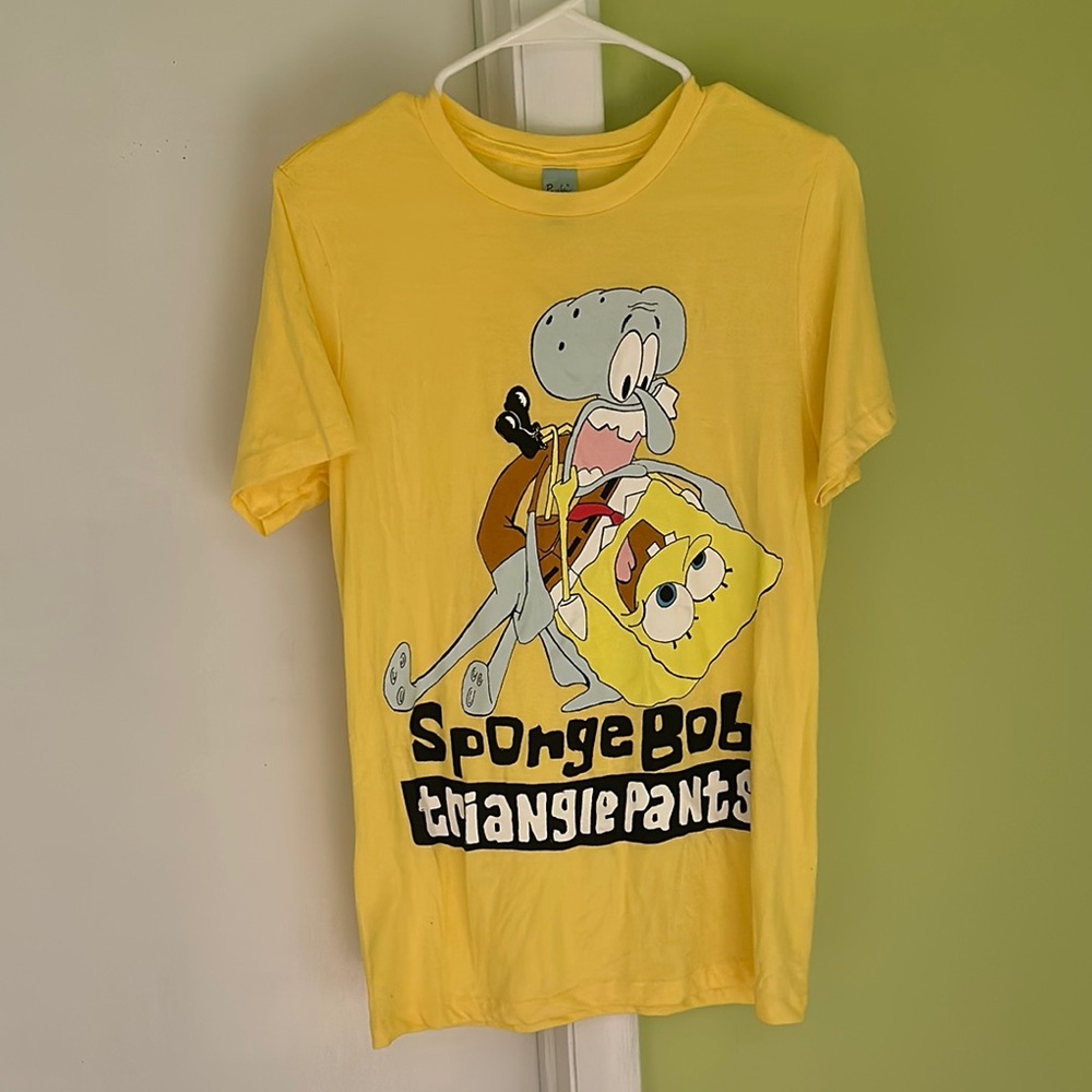SpongeBob SquarePants Yellow Short Sleeve Tee Fun Design